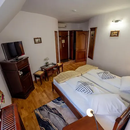 Brasovu' Vechi 4* Brasov