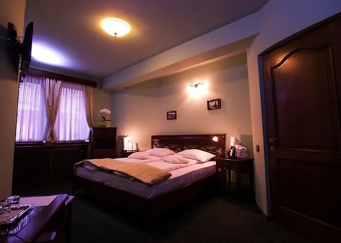 Brasovu Vechi Hotel Braszów